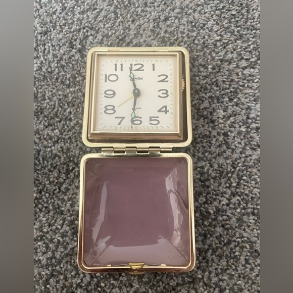 Vintage Linden travel alarm clock - Picture 6 of 7